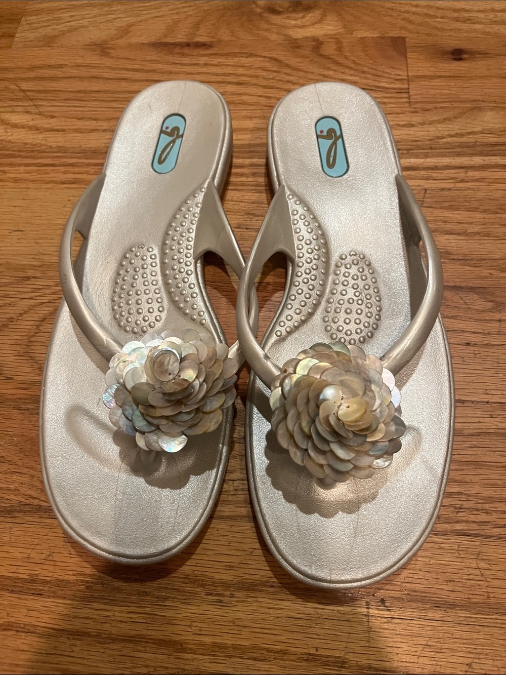 OKA b. Metallic Flower Detail Flip Flop Sandals